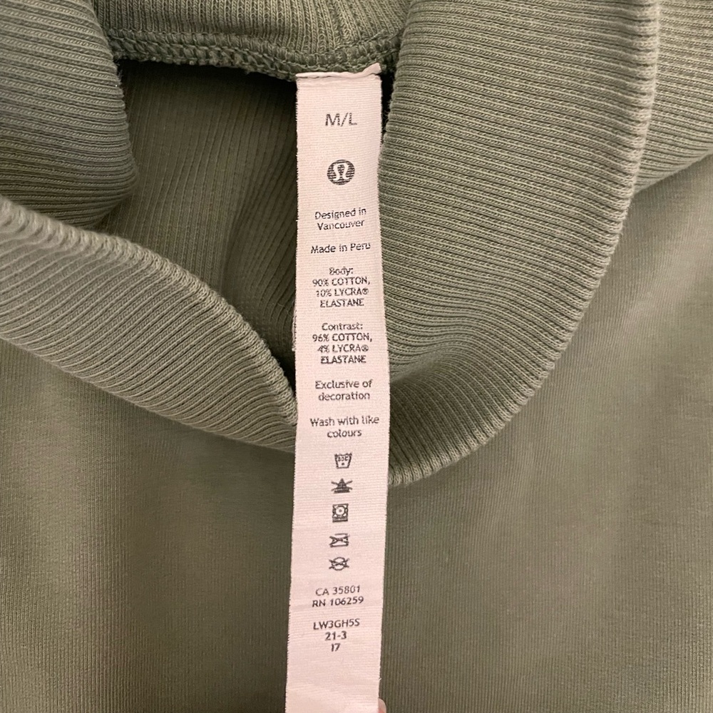 Lululemon LA Packable pullover - Picture 5 of 7